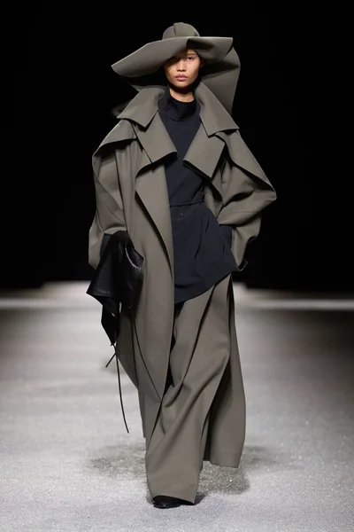 Look 43